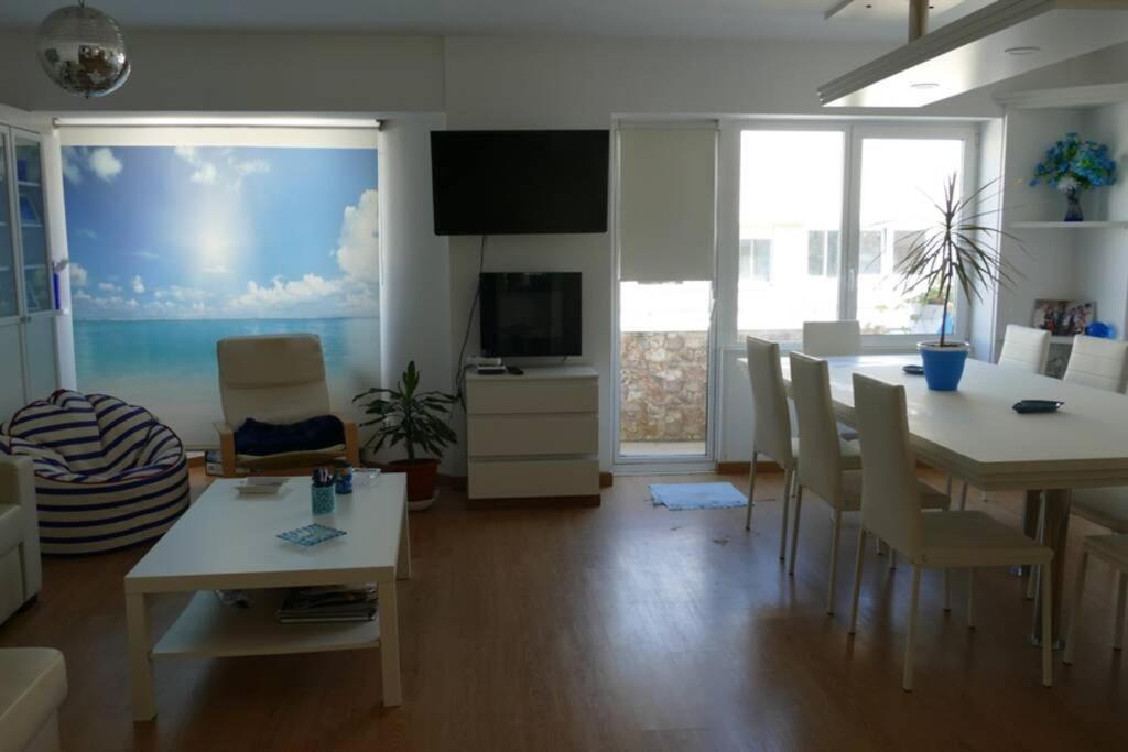 Апартаменты Piso En Santa Cristina, A 150 M De La Playa Олейрос Экстерьер фото