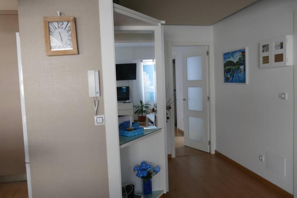 Апартаменты Piso En Santa Cristina, A 150 M De La Playa Олейрос Экстерьер фото